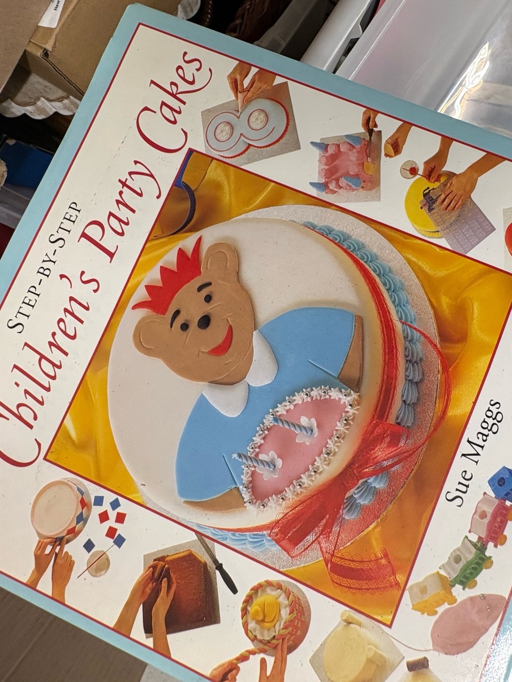 Children's Party Cakes Book - Blue Accent
